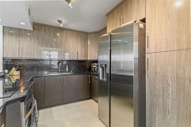 3800 S Ocean Dr 505, Hollywood, FL 33019