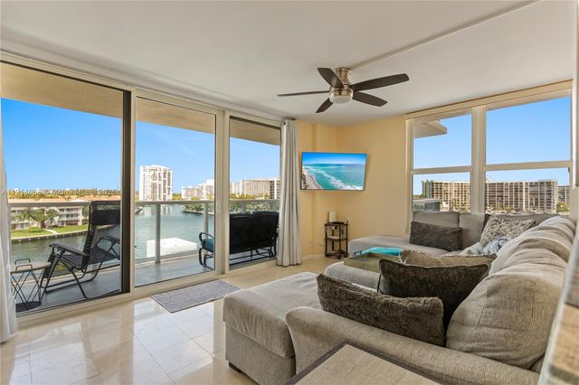 3800 S Ocean Dr 505, Hollywood, FL 33019