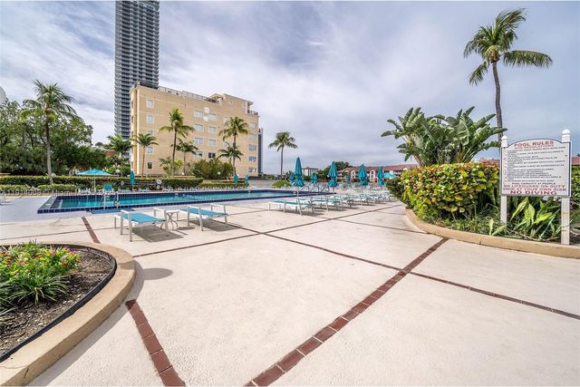 3800 S Ocean Dr 505, Hollywood, FL 33019