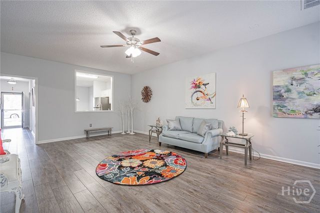 124 Slate Circle, Savannah, GA 31419