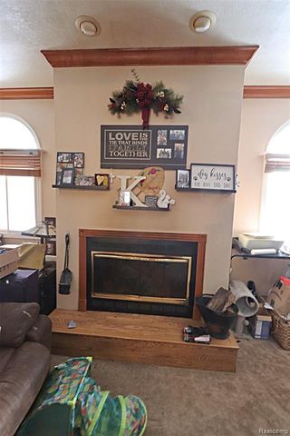 31657 Sibley Road, New Boston, MI 48164