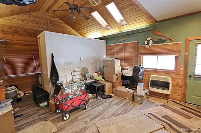 31657 Sibley Road, New Boston, MI 48164