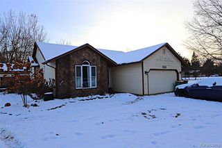 31657 Sibley Road, New Boston, MI 48164