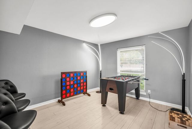 13340 Kit Lane B09, Dallas, TX 75240
