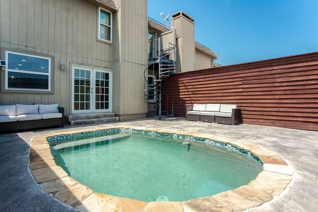 13340 Kit Lane B09, Dallas, TX 75240
