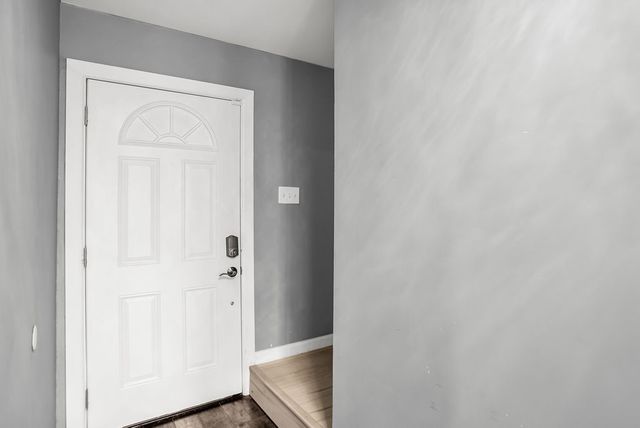 13340 Kit Lane B09, Dallas, TX 75240