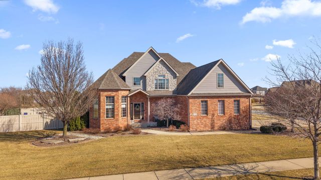 9112 W 96th Place, St. John, IN 46373