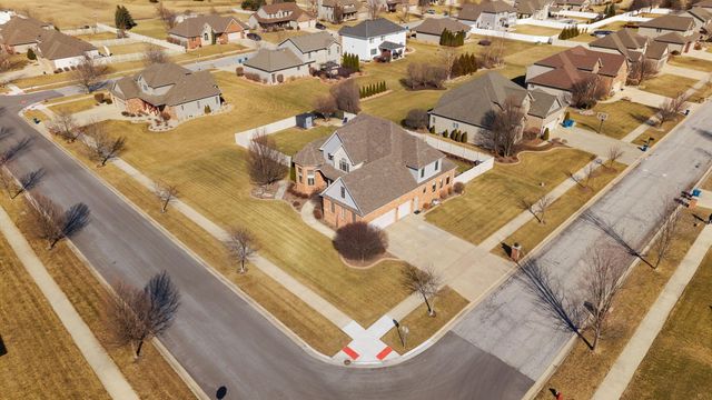 9112 W 96th Place, St. John, IN 46373