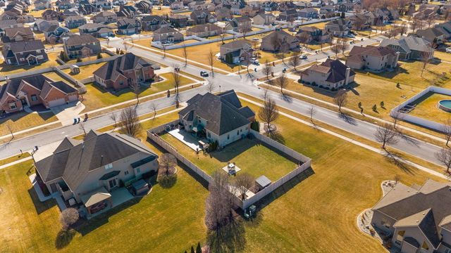 9112 W 96th Place, St. John, IN 46373