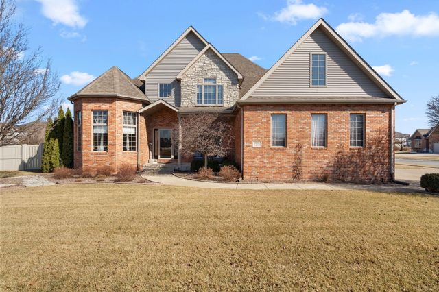 9112 W 96th Place, St. John, IN 46373