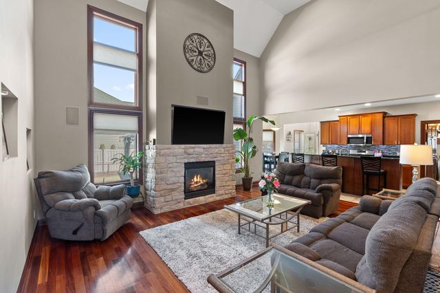 9112 W 96th Place, St. John, IN 46373