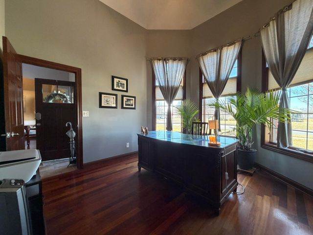 9112 W 96th Place, St. John, IN 46373