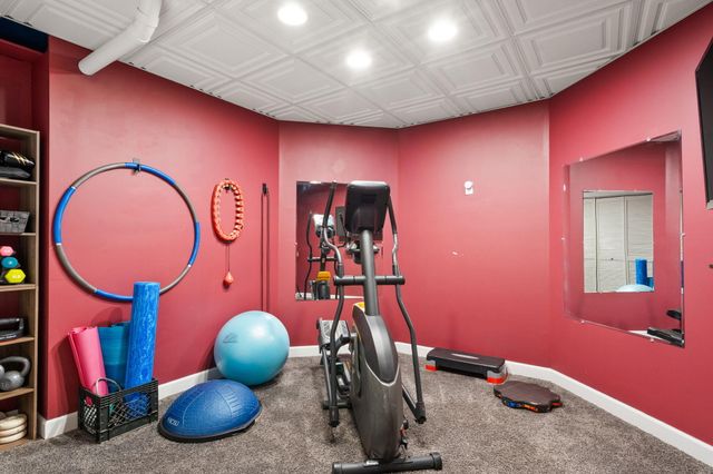 9112 W 96th Place, St. John, IN 46373