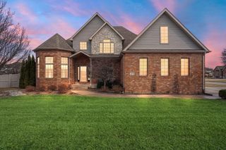 9112 W 96th Place, St. John, IN 46373