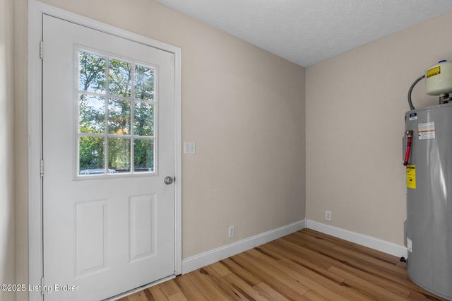 112 Cottage Ct, Bardstown, KY 40004