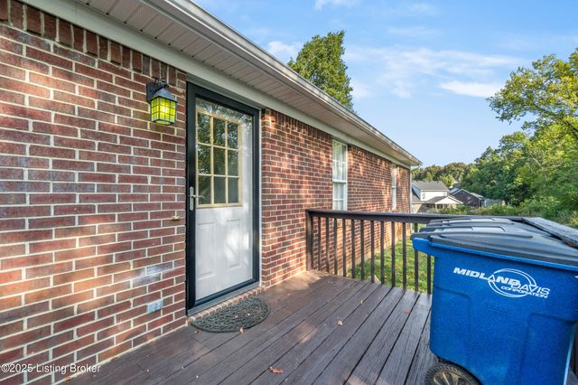 112 Cottage Ct, Bardstown, KY 40004