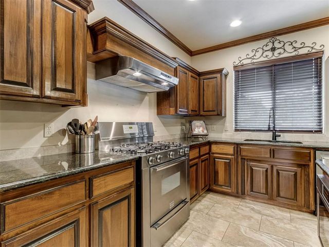 9633 SW 30th Street, Oklahoma City, OK 73179