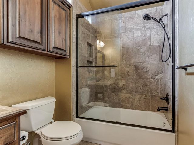 9633 SW 30th Street, Oklahoma City, OK 73179