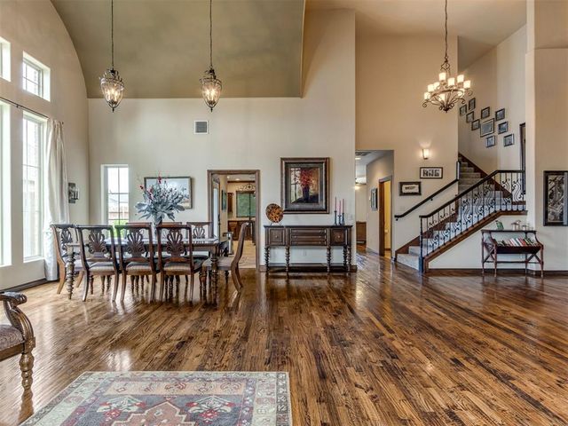 9633 SW 30th Street, Oklahoma City, OK 73179