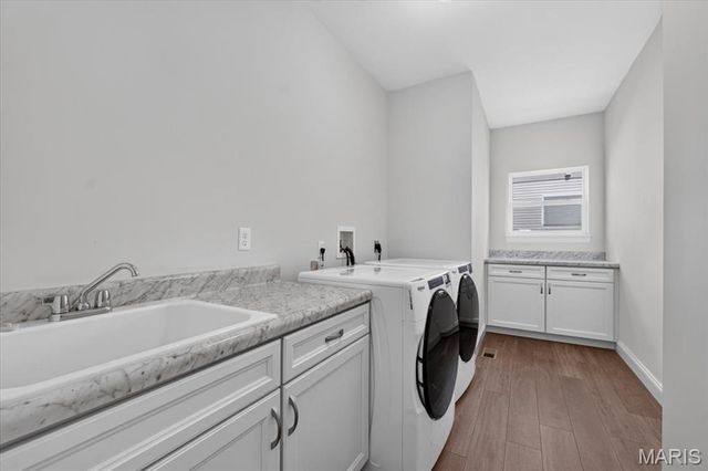 823 Silver Buck Lane, Chesterfield, MO 63005