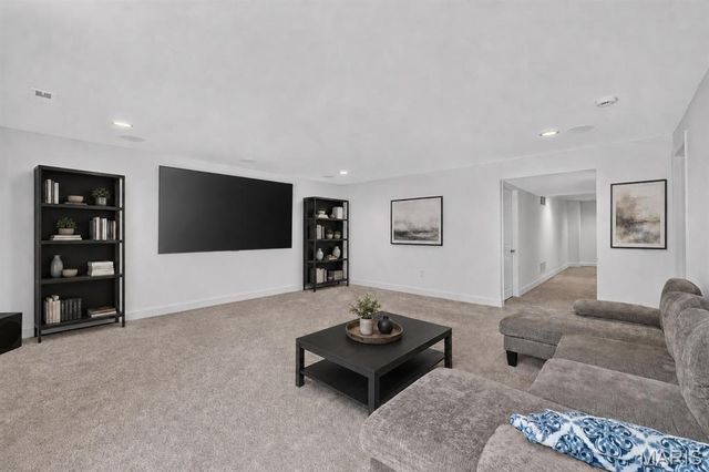 823 Silver Buck Lane, Chesterfield, MO 63005