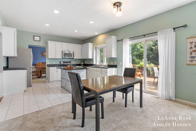 574 Legacy Court Ne, Rockford City, MI 49341