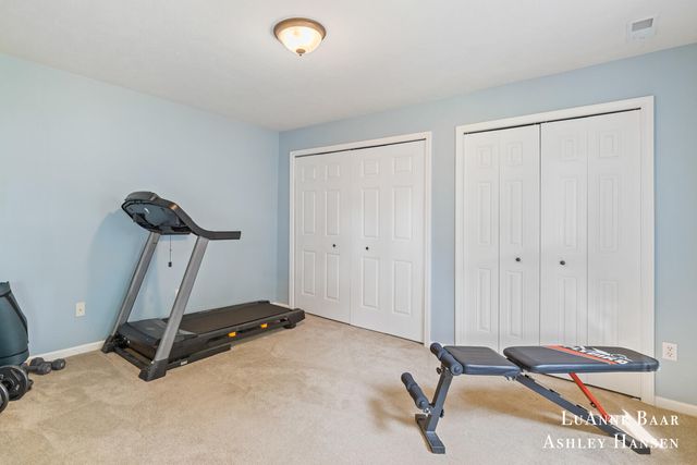 574 Legacy Court Ne, Rockford City, MI 49341