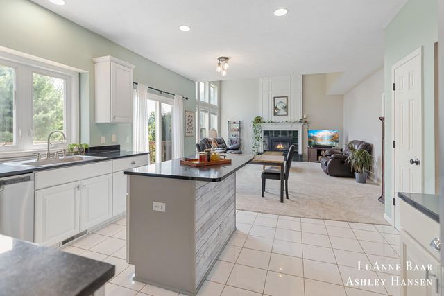 574 Legacy Court Ne, Rockford City, MI 49341