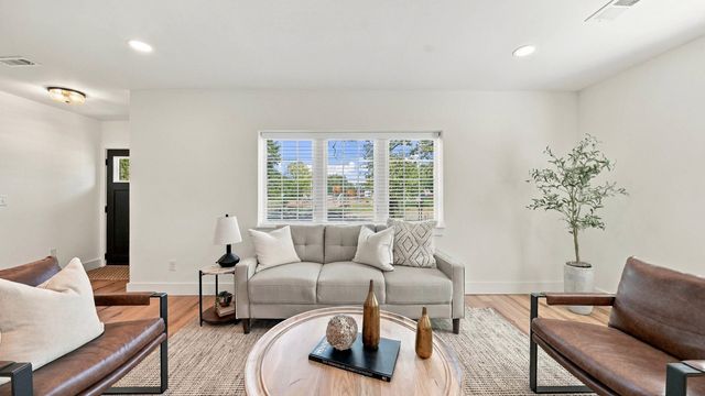 207 Tacoa Avenue, Chattanooga, TN 37411
