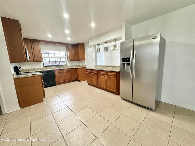 522 Karney Avenue NE, Palm Bay, FL 32907