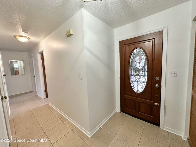 522 Karney Avenue NE, Palm Bay, FL 32907