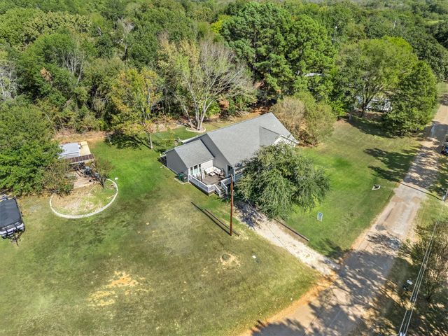 145 Vista Drive, Eustace, TX 75124