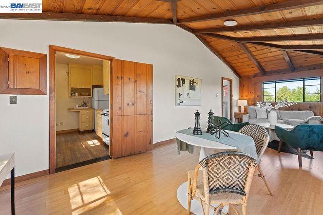 1972 S Livermore Ave, Livermore, CA 94550