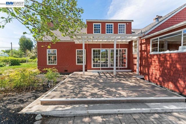 1972 S Livermore Ave, Livermore, CA 94550