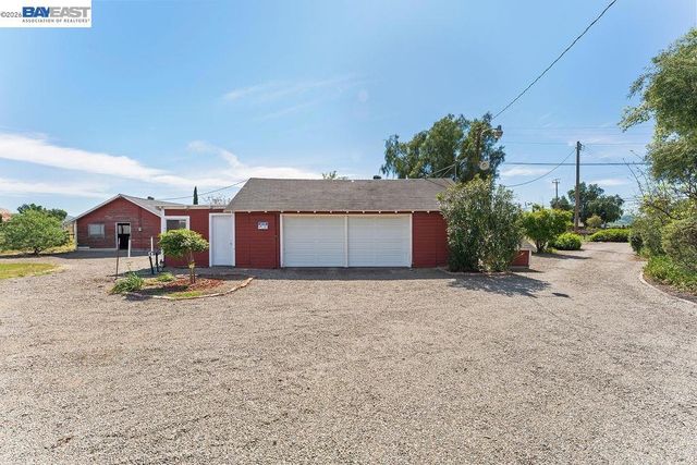 1972 S Livermore Ave, Livermore, CA 94550