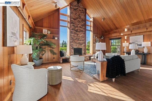 1972 S Livermore Ave, Livermore, CA 94550