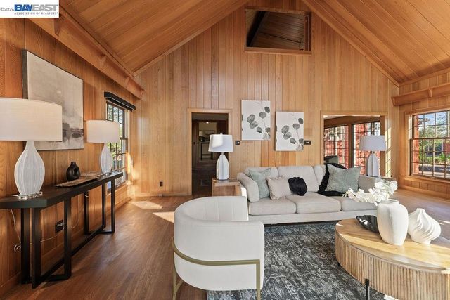 1972 S Livermore Ave, Livermore, CA 94550