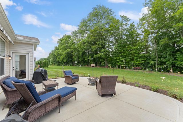 735 Zoar Street, Galena, OH 43021