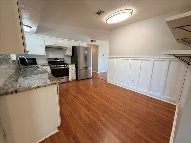 7713 Noreast Drive, North Richland Hills, TX 76180