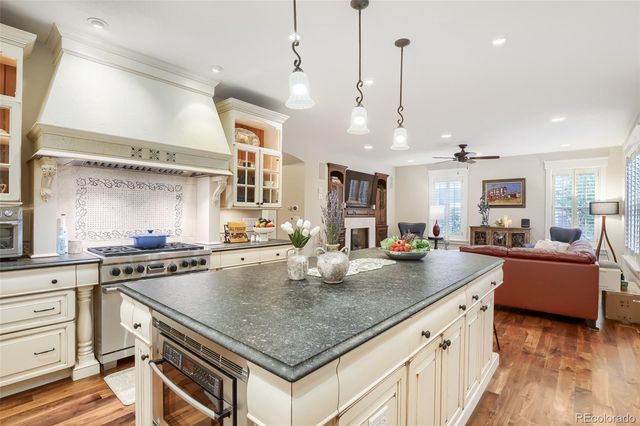 7361 E 8th Avenue, Denver, CO 80230