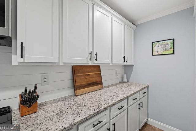 2190 Dresden Green NW, Kennesaw, GA 30144