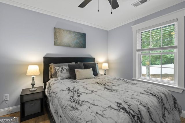 2190 Dresden Green NW, Kennesaw, GA 30144