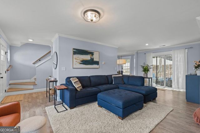 2190 Dresden Green NW, Kennesaw, GA 30144