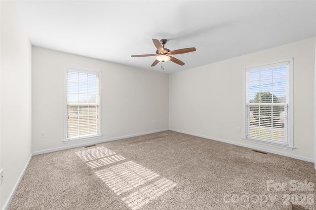 884 Clear Creek Circle, Lincolnton, NC 28092