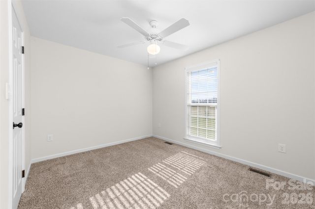 884 Clear Creek Circle, Lincolnton, NC 28092