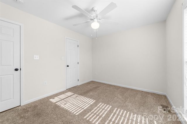 884 Clear Creek Circle, Lincolnton, NC 28092