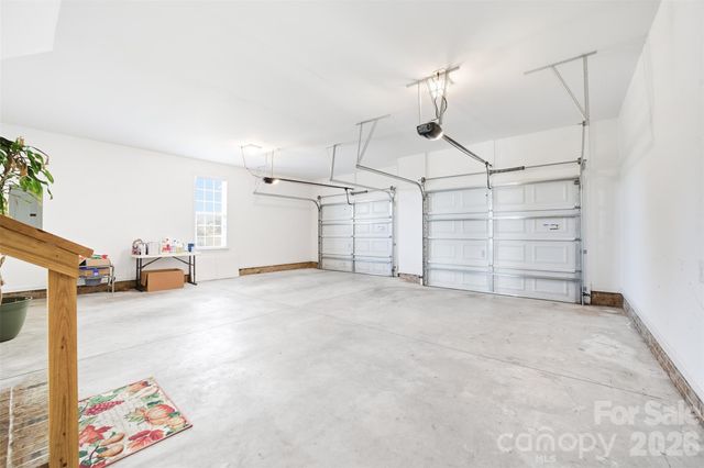 884 Clear Creek Circle, Lincolnton, NC 28092