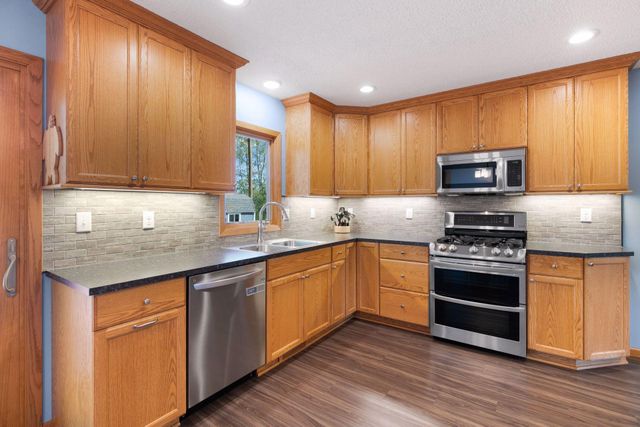 2049 Bluestone Lane, Eagan, MN 55122