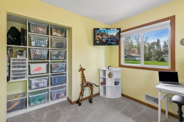 2049 Bluestone Lane, Eagan, MN 55122