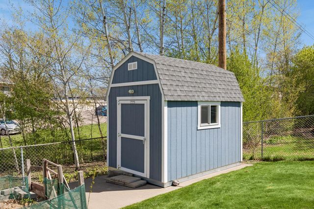 2049 Bluestone Lane, Eagan, MN 55122